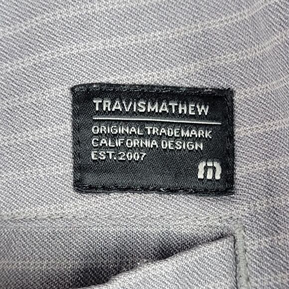 Travis Mathew 12" Shorts Mens 40 Gray White Stripe Stretch Performance Golf - Picture 13 of 15